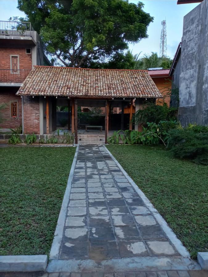 Hotel N 34 Mirissa Exterior foto
